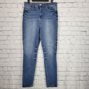 YMI Size 13/30 High Rise Skinny Jeans